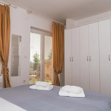 Chiara Opatija - Housing With Sea View * Ičići
